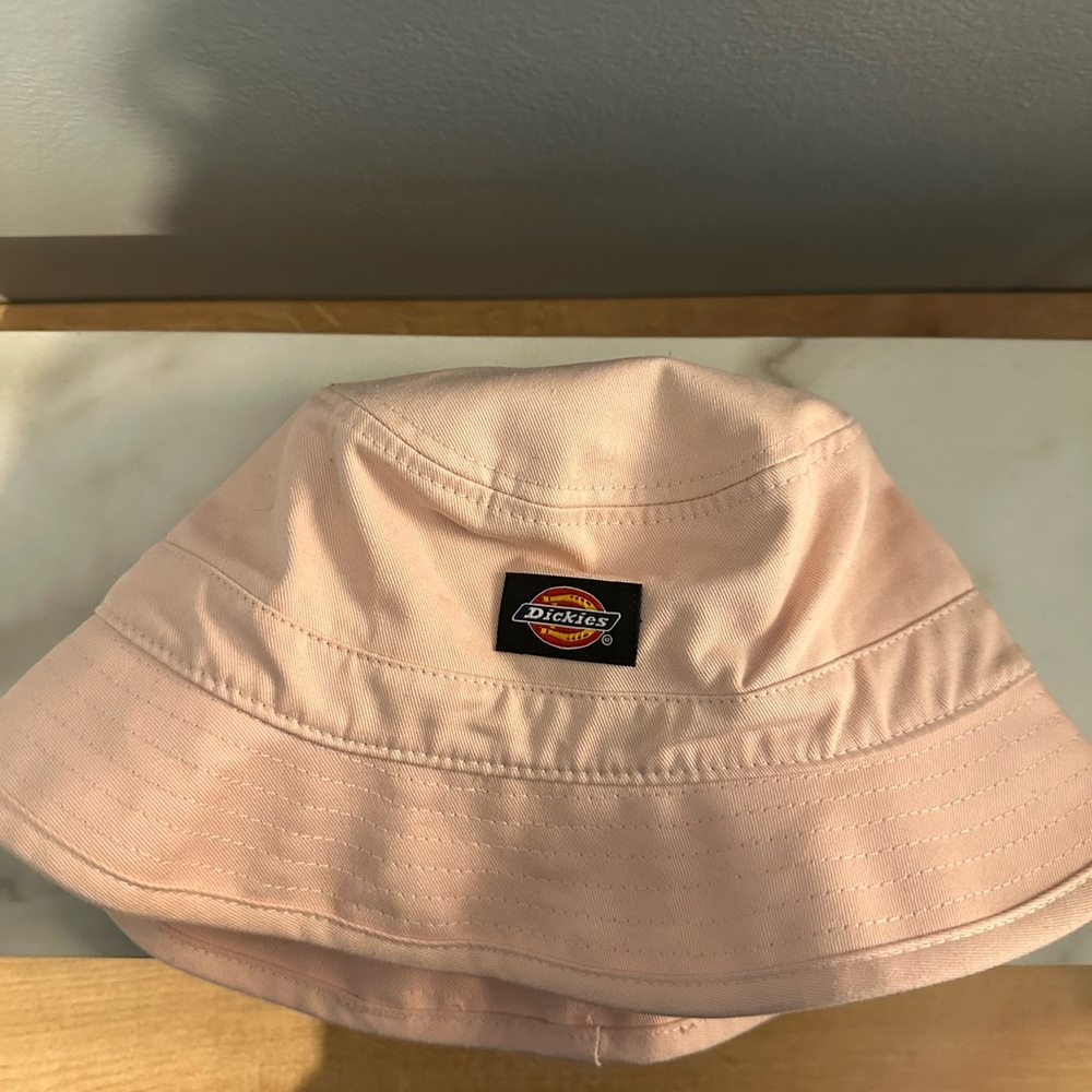 Dickies Light Pink Bucket Hat